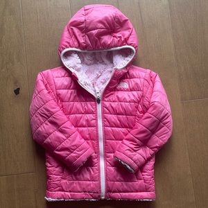 4T girls Pink Mossbud reversible North Face jacket
